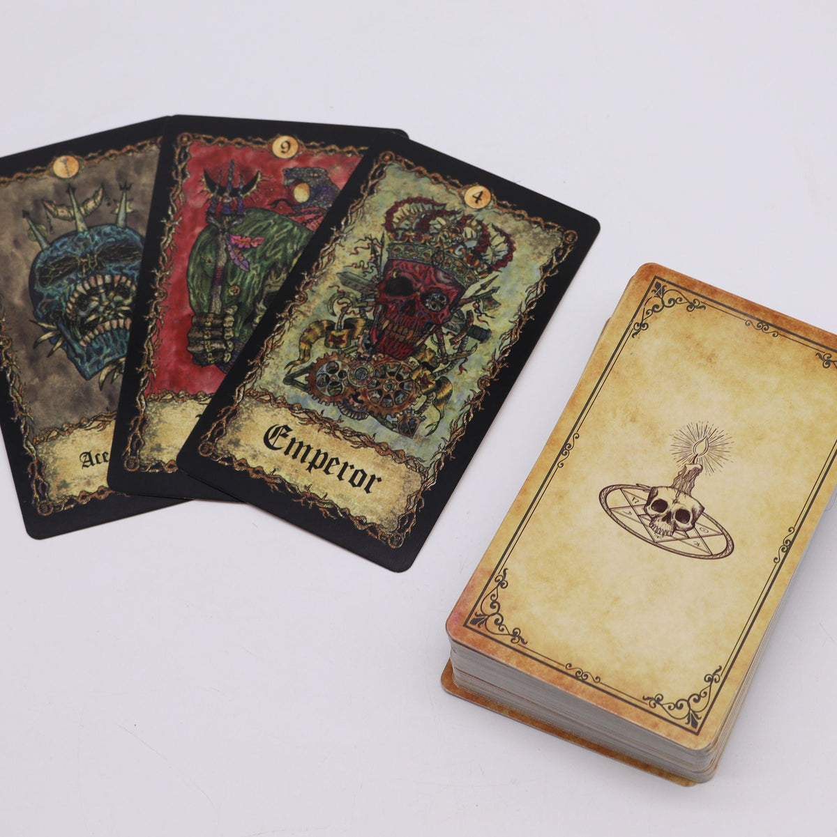 Tarotkarten Requiem Arcana – mit Guide Book
