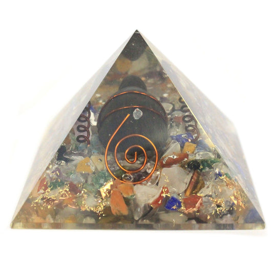 Orgonit Pyramide mittel 60 mm – Edelsteinsplitter, Kupfer & Schildkröte