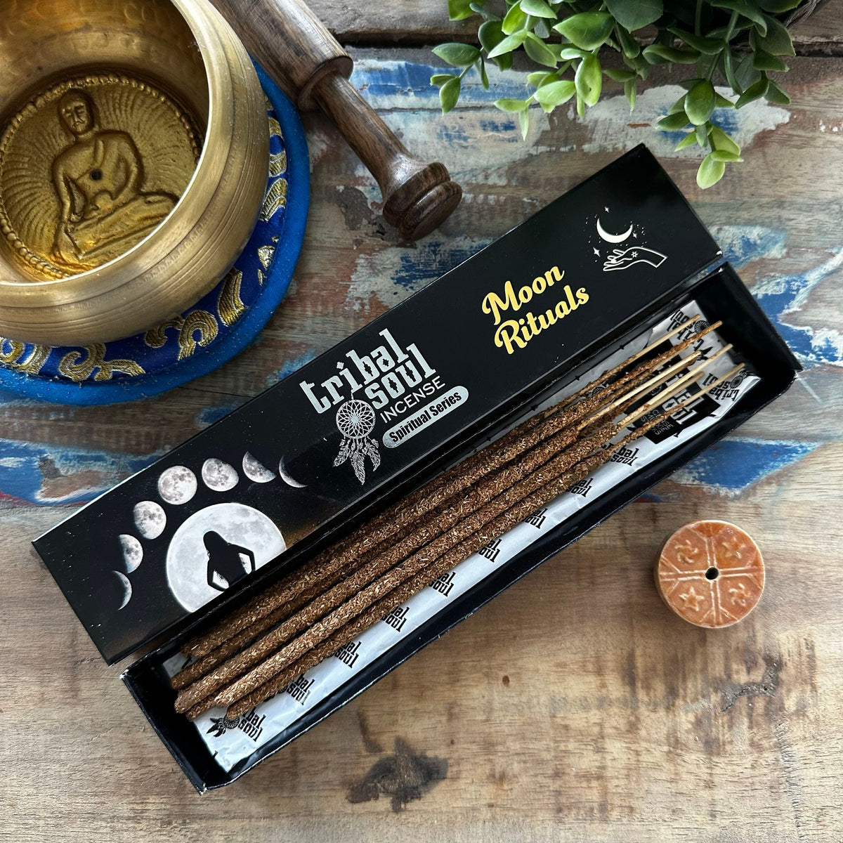 Tribal Soul Räucherstäbchen mit Keramikhalter – Mondritual