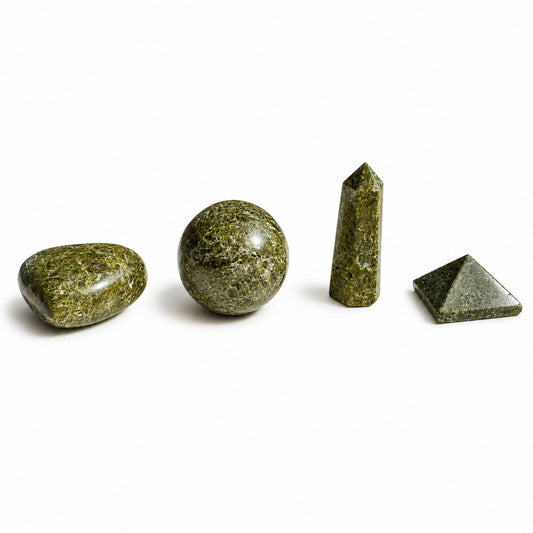 Vier Edelstein-Formen – Epidot